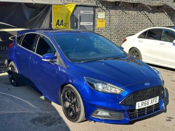 Ford Focus 2.0T EcoBoost ST-2 Euro 6 (s/s) 5dr