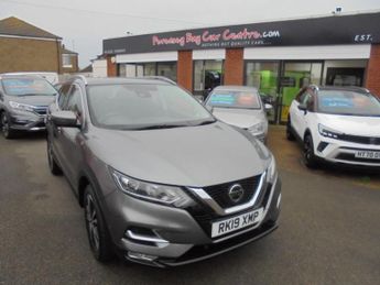 Nissan Qashqai N-Connecta DiG-T 5 Dr [6]