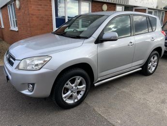 Toyota RAV4 2.2 D-4D XT-R 5dr*SATNAV*REVERSE CAMERA*FULL SERVICE HISTORY