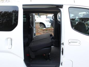 Nissan e-NV200 40kWh Evalia MPV 5dr Electric Auto (Quick Charge, 7 Seat) (109 p