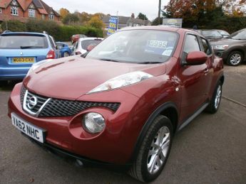 Nissan Juke 1.6 Acenta 5dr [Premium Pack]