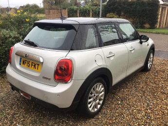 MINI Hatch 1.5 Cooper Hatchback Petrol Auto Euro 6 (s/s) (136 ps) 5dr