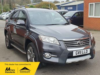 Toyota RAV4 2.2 D-CAT SR 5 DOOR AUTOMATIC *JUST SERVICED *1 YEAR GUARANTEE *