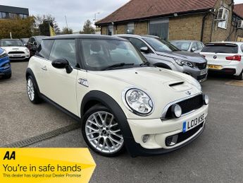 MINI Hatch 1.6 Cooper S Hatchback 3dr Petrol Auto Euro 5 (184 ps)