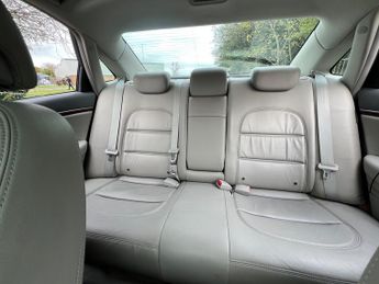Hyundai Grandeur 3.3 V6 Saloon 4dr Petrol Auto Euro 4 (232 bhp)