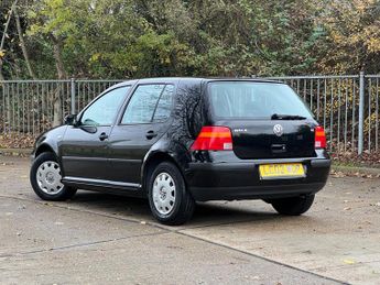 Volkswagen Golf 1.6 SE Hatchback 5dr Petrol Automatic (201 g/km, 102 bhp)