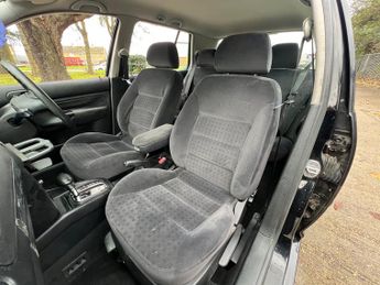 Volkswagen Golf 1.6 SE Hatchback 5dr Petrol Automatic (201 g/km, 102 bhp)