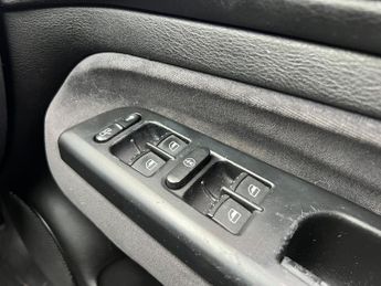 Volkswagen Golf 1.6 SE Hatchback 5dr Petrol Automatic (201 g/km, 102 bhp)