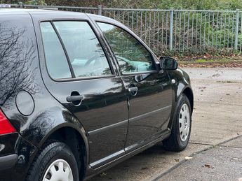 Volkswagen Golf 1.6 SE Hatchback 5dr Petrol Automatic (201 g/km, 102 bhp)