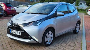 Toyota AYGO 1.0 VVT-i x-play Euro 5 Euro 5 5dr Only 9000 Miles Zero Road Tax