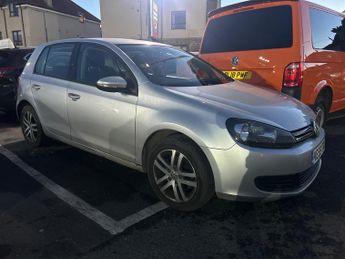 Volkswagen Golf TDi 1.6 TDi 105 SE 5dr