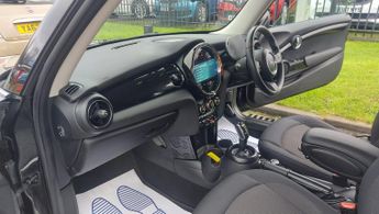Mini Hatch Cooper 1.5 One Classic 3dr Auto