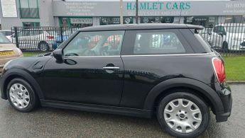Mini Hatch Cooper 1.5 One Classic 3dr Auto