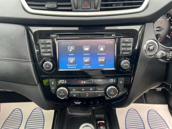 Nissan X-Trail DCI N-CONNECTA XTRONIC 5-Door