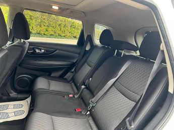 Nissan X-Trail DCI N-CONNECTA XTRONIC 5-Door