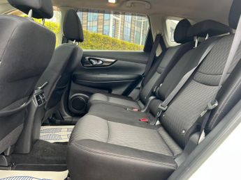 Nissan X-Trail DCI N-CONNECTA XTRONIC 5-Door