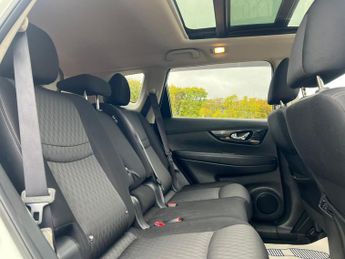 Nissan X-Trail DCI N-CONNECTA XTRONIC 5-Door