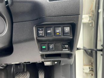Nissan X-Trail DCI N-CONNECTA XTRONIC 5-Door