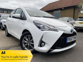 Toyota Yaris 1.5 VVT-h Icon Tech Hatchback 5dr Petrol Hybrid E-CVT Euro 6 (s/