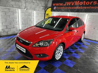 Ford Focus 1.8 Zetec Hatchback 5dr Petrol Manual (167 g/km, 123 bhp)