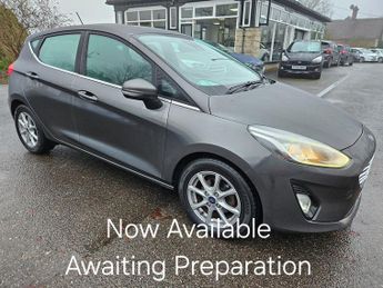 Ford Fiesta ZETEC 5-Door