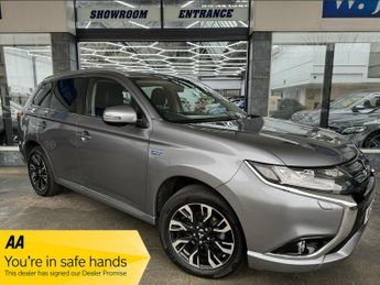 Mitsubishi Outlander 2.0h 12kWh 4h SUV Petrol Plug-in Hybrid CVT 4WD Euro 6 (s/s) (20