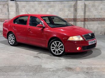 Skoda Octavia 2.0 TFSI vRS Hatchback 5dr Petrol Manual Euro 4 (200 ps)