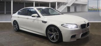 BMW M5 4.4 V8 DCT Euro 6 (s/s) 4dr