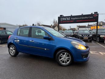 Renault Clio 1.4 16V Dynamique 5dr