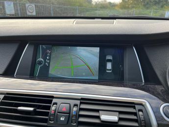 BMW 5 Series Gran Turismo 3.0 530d SE GT 5dr Diesel Steptronic Euro 5 (245 ps)