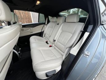 BMW 5 Series Gran Turismo 3.0 530d SE GT 5dr Diesel Steptronic Euro 5 (245 ps)