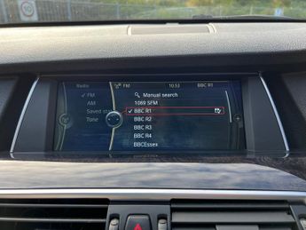 BMW 5 Series Gran Turismo 3.0 530d SE GT 5dr Diesel Steptronic Euro 5 (245 ps)