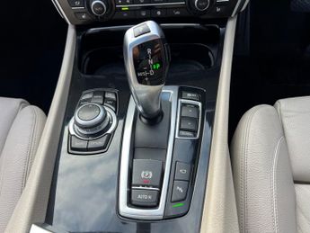 BMW 5 Series Gran Turismo 3.0 530d SE GT 5dr Diesel Steptronic Euro 5 (245 ps)