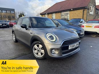 MINI Hatch 1.5 Cooper Classic Hatchback 5dr Petrol Steptronic Euro 6 (s/s) 