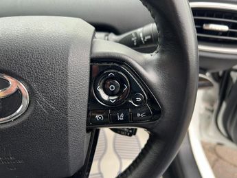 Toyota Prius BUSINESS EDITION PLUS 5-Door