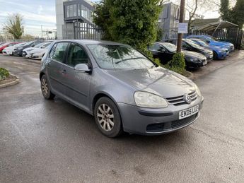 Volkswagen Golf 1.6 FSI S Hatchback 5dr Petrol Manual (163 g/km, 113 bhp)