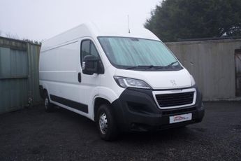 Peugeot Boxer 2.2 BlueHDi 335 Professional Panel Van 5dr Diesel Manual L3 H2 E