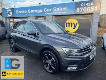 Volkswagen Tiguan 2.0 TDI SE Navigation SUV 5dr Diesel Manual 4Motion Euro 6 (s/s)