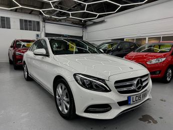 Mercedes C Class 2.0 C200 Sport (Premium) Saloon Petrol 7G-Tronic+ Euro 6 (s/s) (