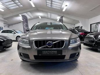 Volvo V70 2.4 D5 SE Lux Estate 5dr Diesel Geartronic Euro 5 (215 ps)