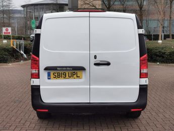 Mercedes-Benz Vito 2.1 114 CDI Pure Panel Van 5dr Diesel G-Tronic+ RWD L2 Euro 6 (s