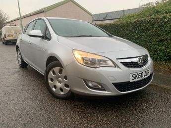 Vauxhall Astra 1.6 16v Exclusiv Hatchback 5dr Petrol Auto Euro 5 (115 ps)