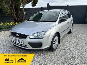 Ford Focus 1.6 LX 5dr