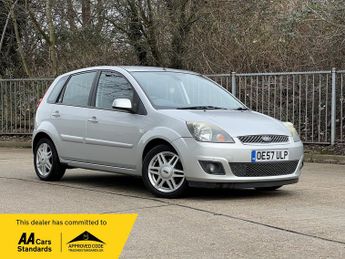 Ford Fiesta 1.4 Ghia Hatchback 5dr Petrol Manual (147 g/km, 79 bhp)