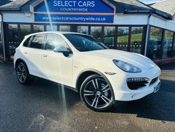 Porsche Cayenne 3.0h V6 S SUV 5dr Petrol Hybrid TiptronicS 4WD Euro 5 (s/s) (380