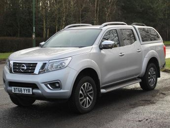 Nissan Navara 2.3 dCi Tekna Pickup Double Cab 4dr Diesel Auto 4WD Euro 6 (190 