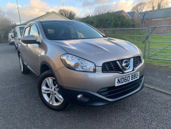 Nissan Qashqai 1.6 Acenta SUV 5dr Petrol Manual 2WD Euro 5 (s/s) (117 ps)