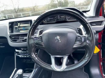 Peugeot 2008 Allure ALLURE 5-Door