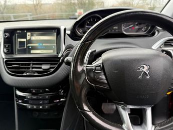 Peugeot 2008 Allure ALLURE 5-Door