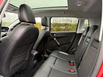 Peugeot 2008 Allure ALLURE 5-Door